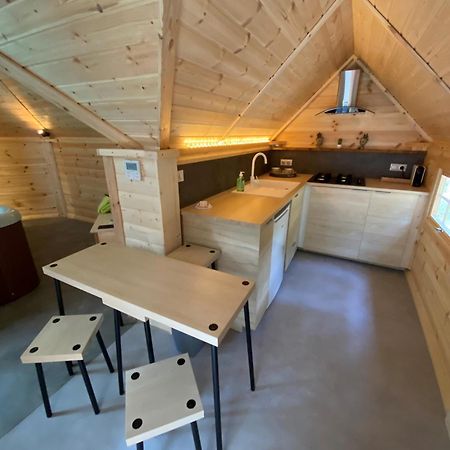 Les Hebergements Insolites Taradeau 外观 照片